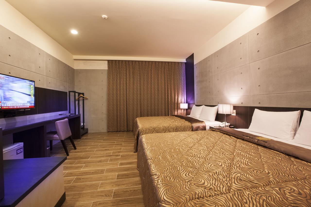 Foxdou Business Motel Tainan Exterior photo